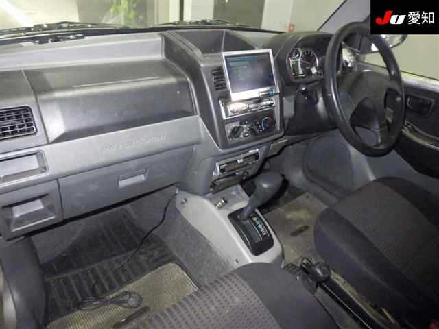 MITSUBISHI PAJERO MINI