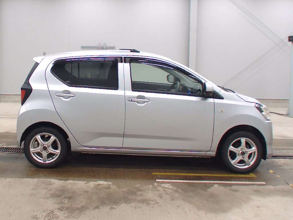 TOYOTA PIXIS EPOCH