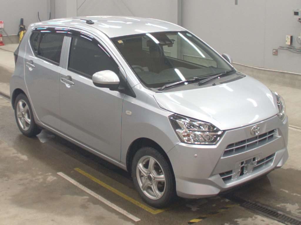 TOYOTA PIXIS EPOCH