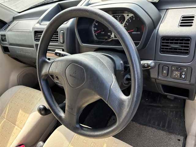MITSUBISHI PAJERO MINI