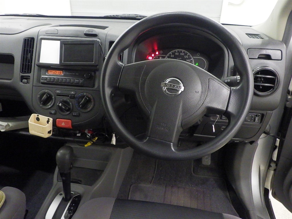 NISSAN AD
