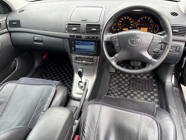 TOYOTA AVENSIS