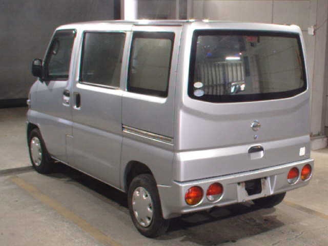 NISSAN CLIPPER