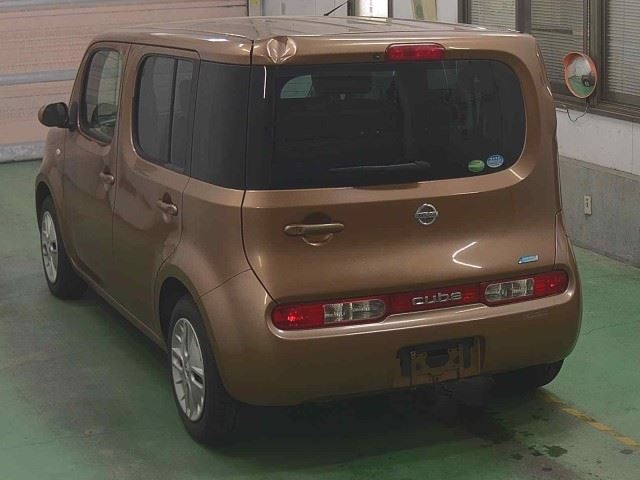 NISSAN CUBE