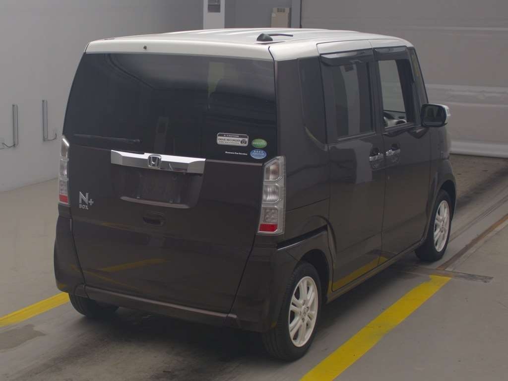 HONDA N-BOX+