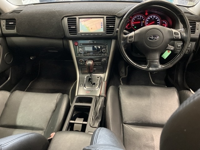 SUBARU LEGACY B4