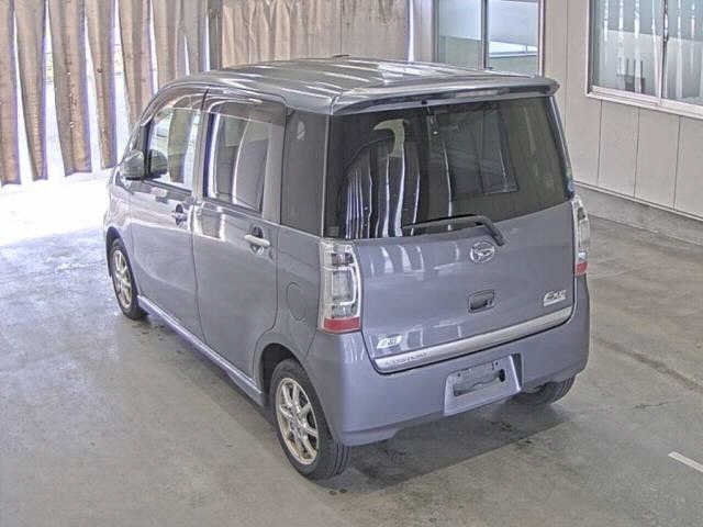 DAIHATSU TANTO EXE