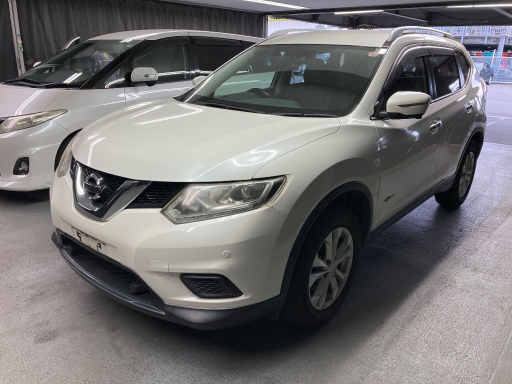 NISSAN X-TRAIL