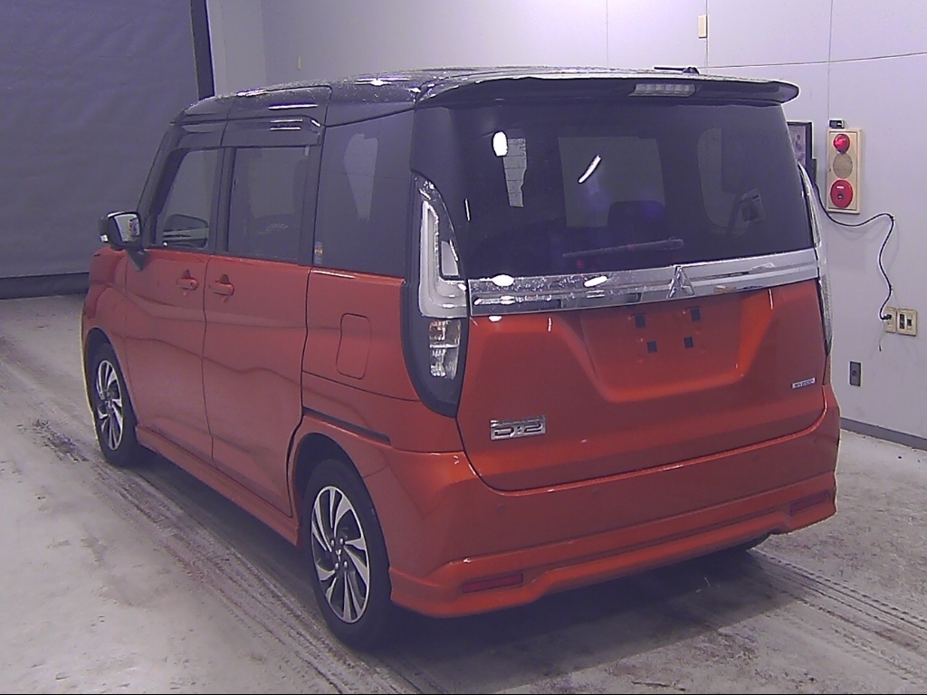 MITSUBISHI DELICA D:2