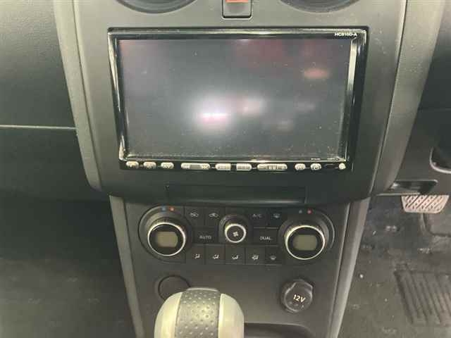 NISSAN DUALIS