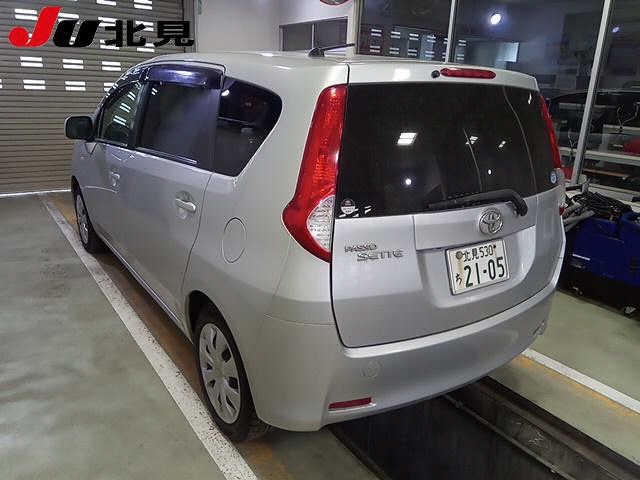 TOYOTA PASSO SETTE
