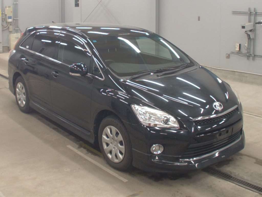 TOYOTA MARK X ZIO