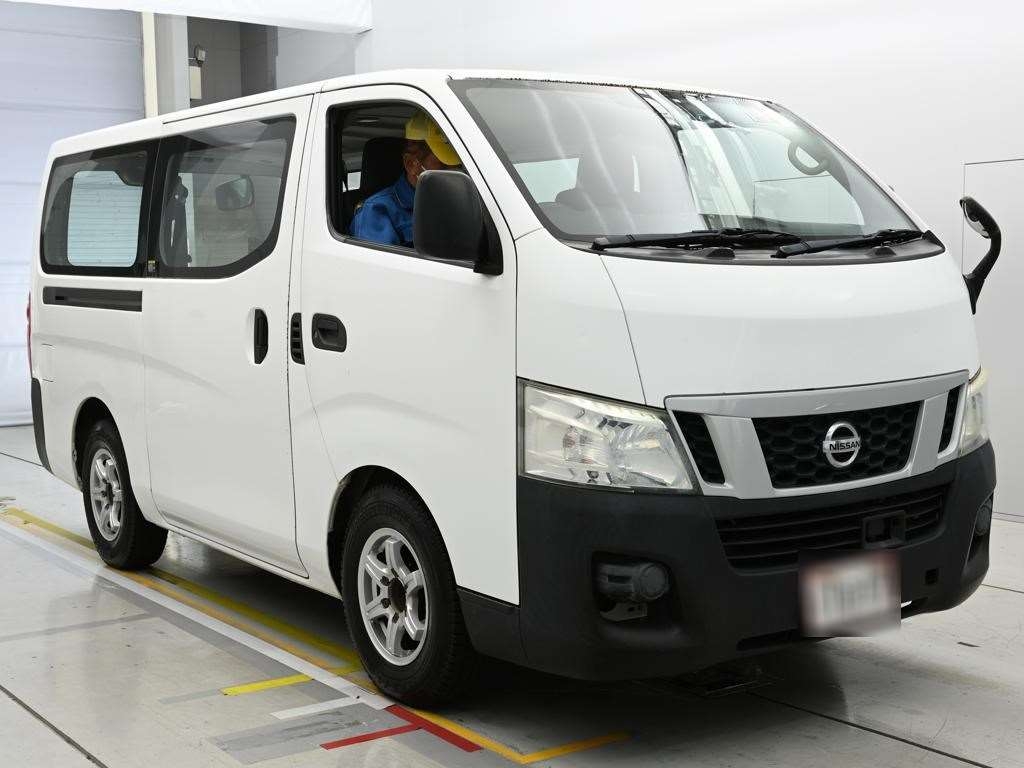 NISSAN NV350 CARAVAN