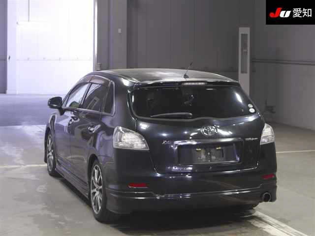 TOYOTA MARK X ZIO