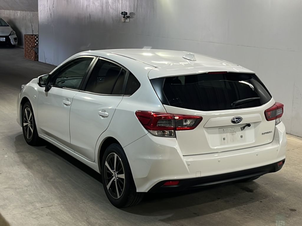 SUBARU IMPREZA