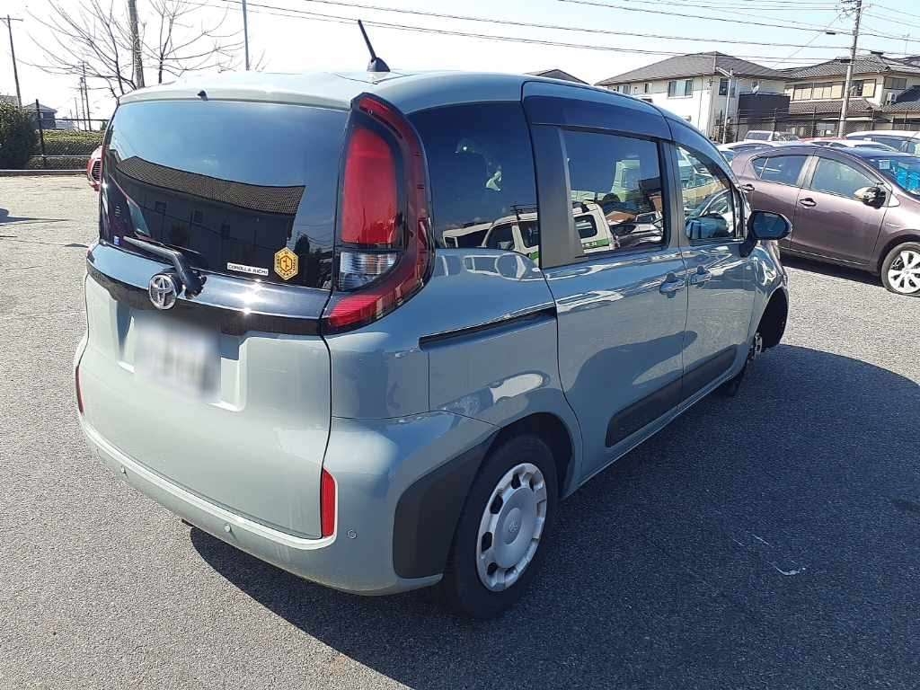 TOYOTA SIENTA