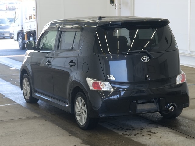 TOYOTA BB
