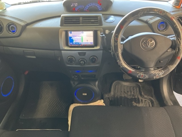 TOYOTA BB