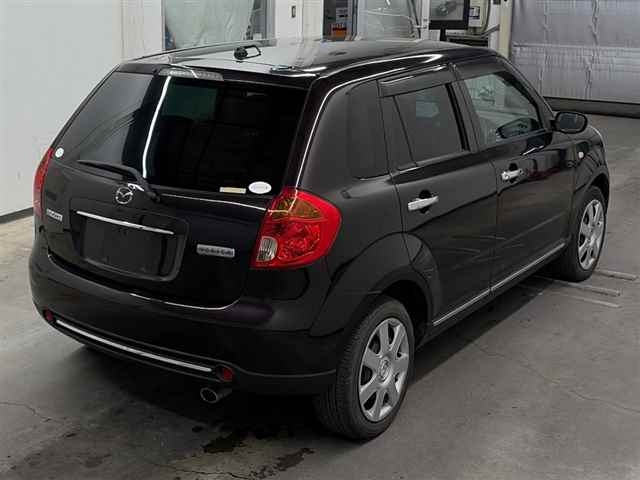 MAZDA VERISA