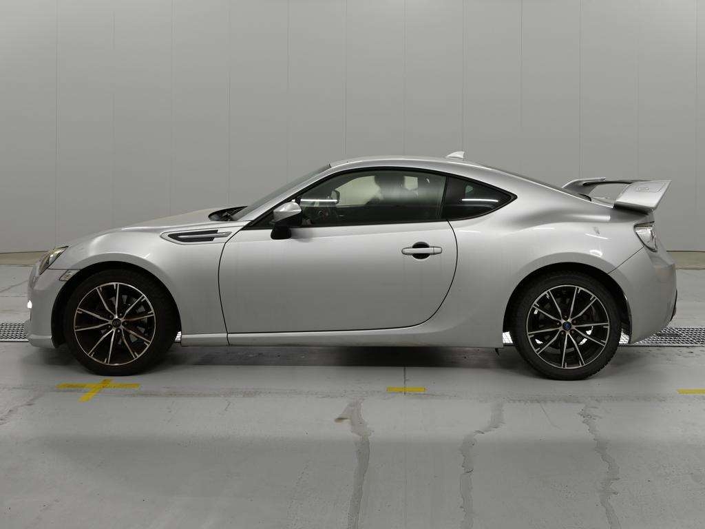 SUBARU BRZ