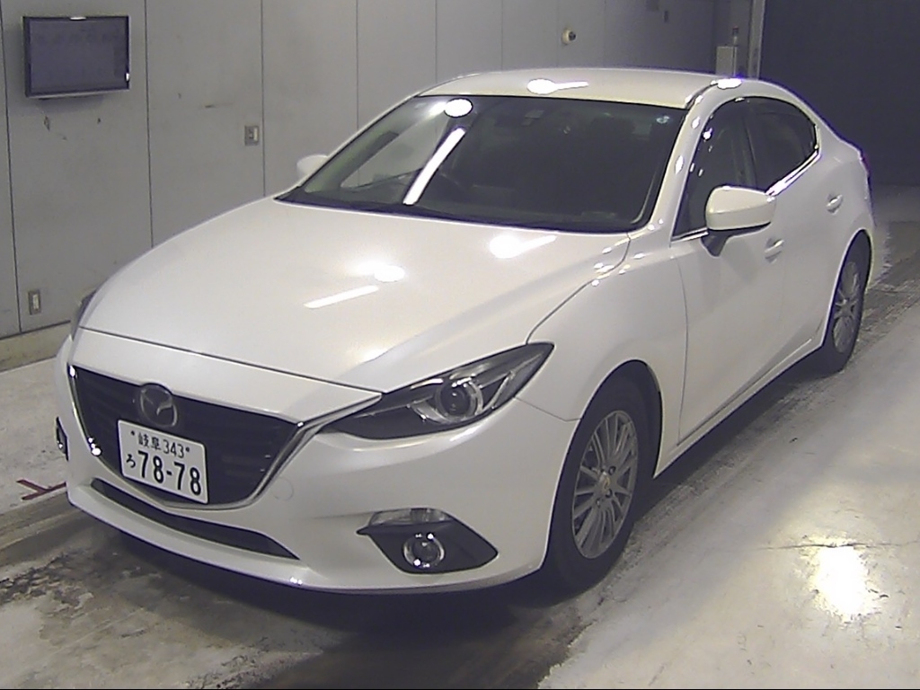 MAZDA AXELA