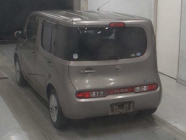 NISSAN CUBE