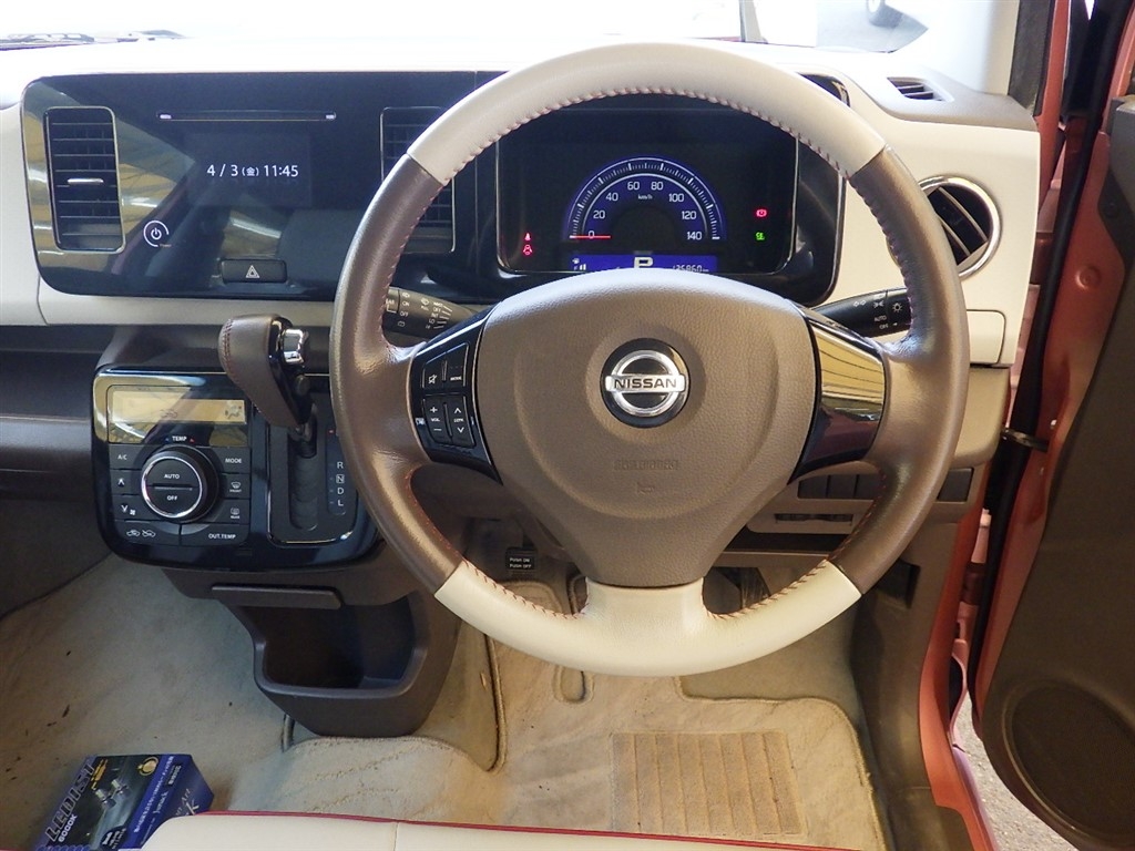 NISSAN MOCO