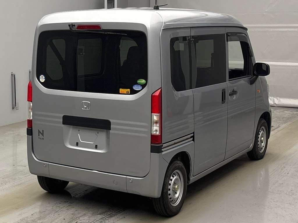 HONDA N-VAN