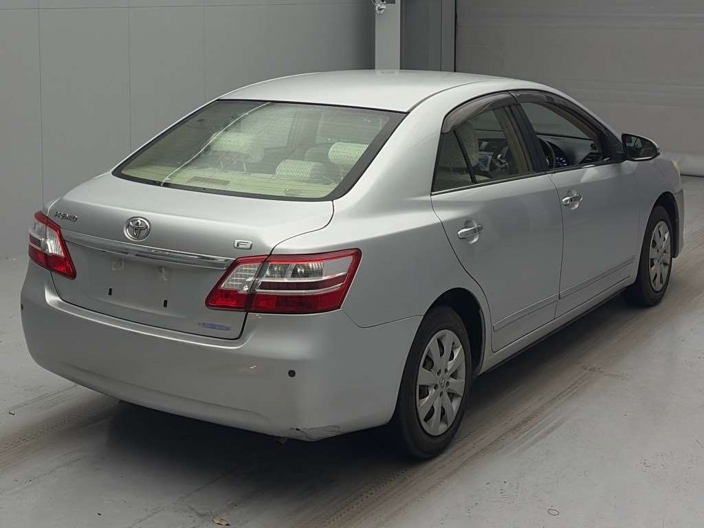 TOYOTA PREMIO
