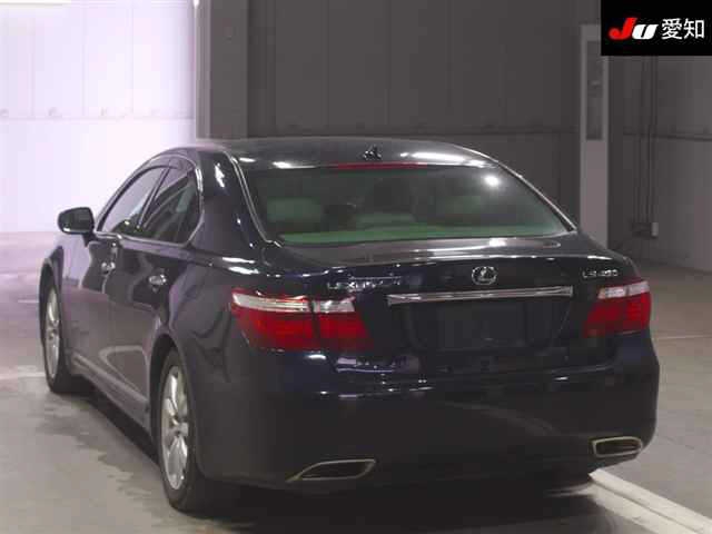 LEXUS LS460