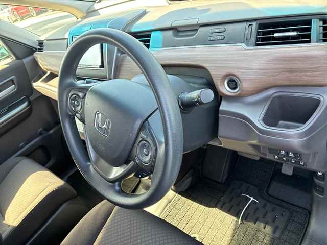 HONDA FREED+