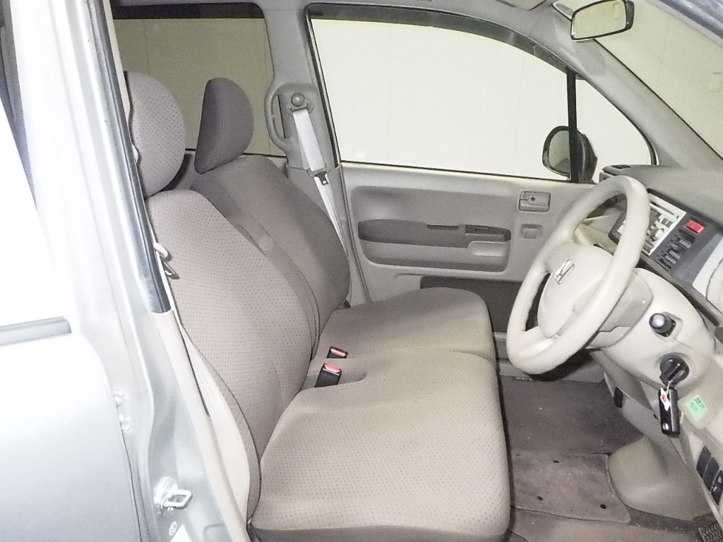 HONDA LIFE