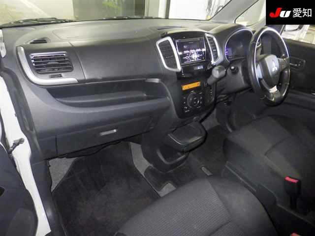 MITSUBISHI DELICA D:2