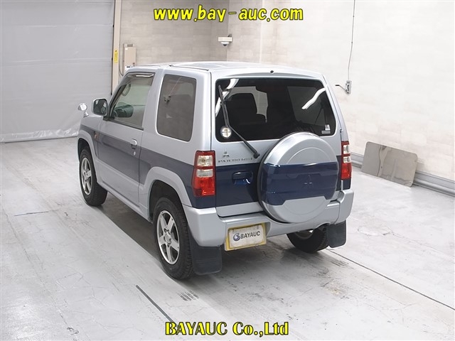 MITSUBISHI PAJERO MINI