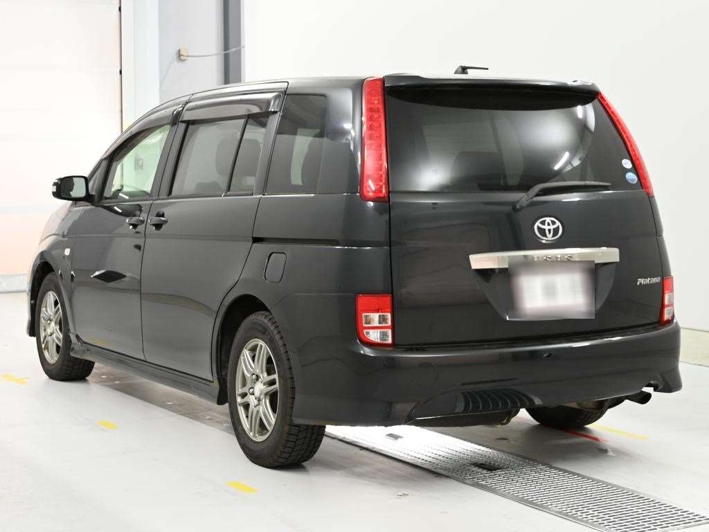 TOYOTA ISIS