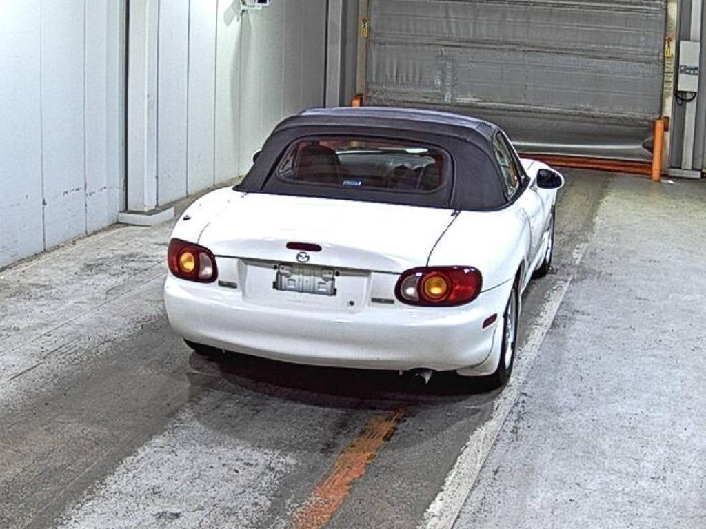 MAZDA ROADSTER