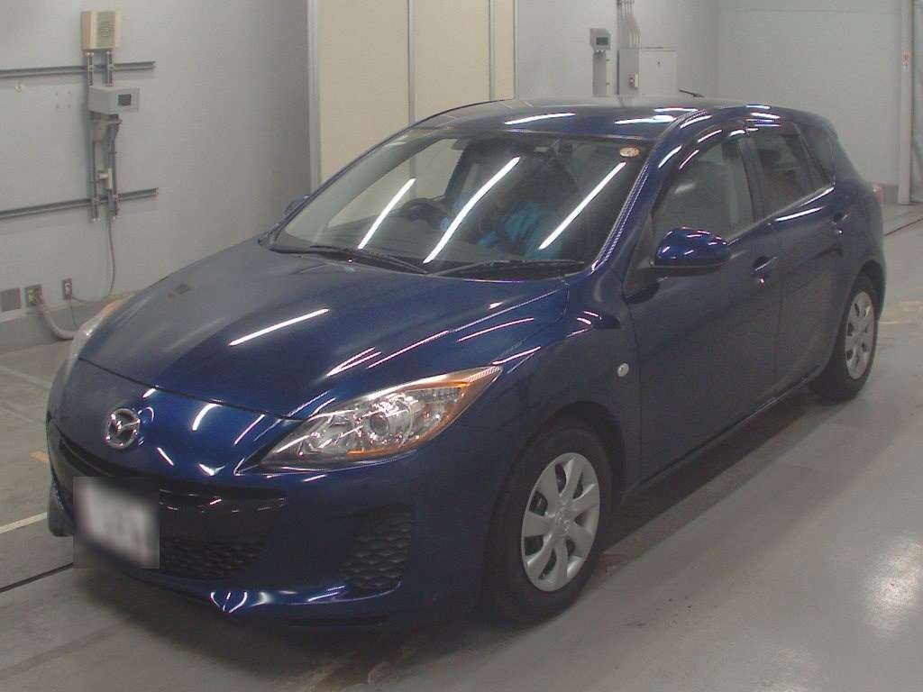 MAZDA AXELA
