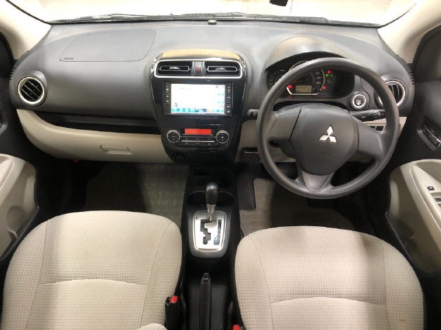 MITSUBISHI MIRAGE