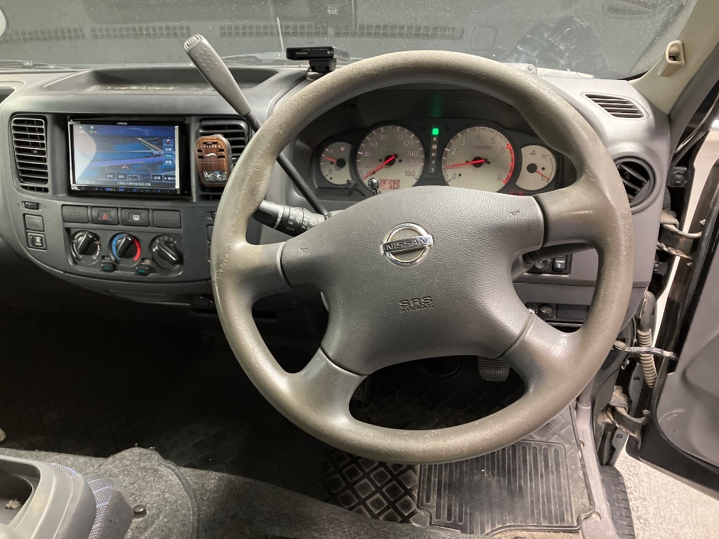 NISSAN CARAVAN