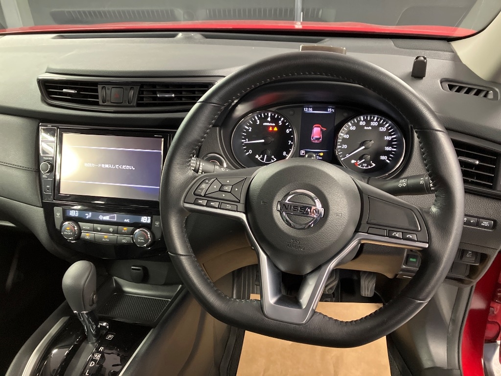 NISSAN X-TRAIL