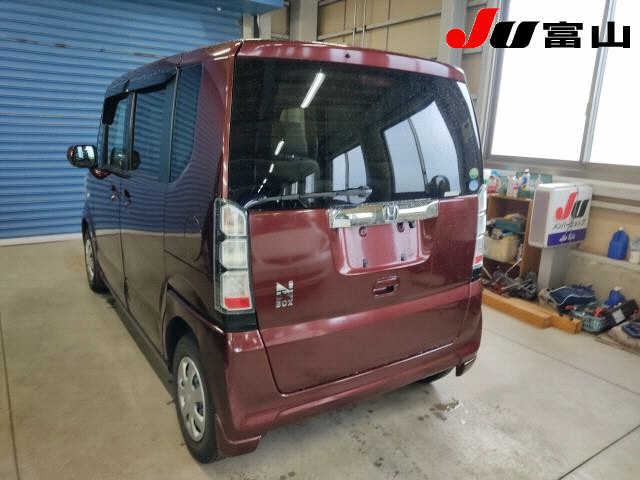 HONDA N-BOX+