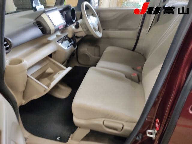 HONDA N-BOX+