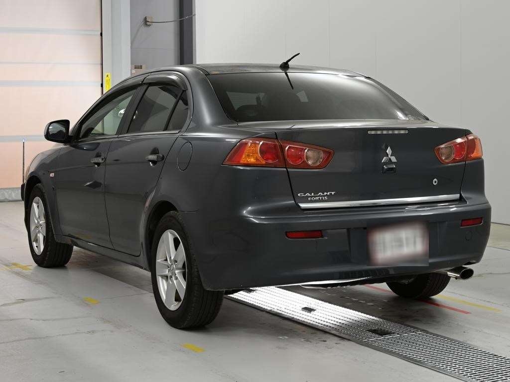 MITSUBISHI GALANT FORTIS
