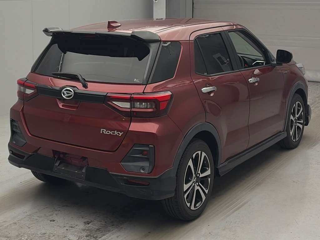 DAIHATSU ROCKY