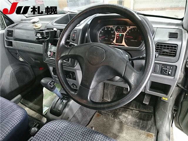 MITSUBISHI PAJERO MINI