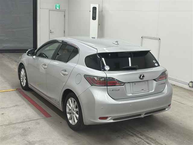 LEXUS CT200H