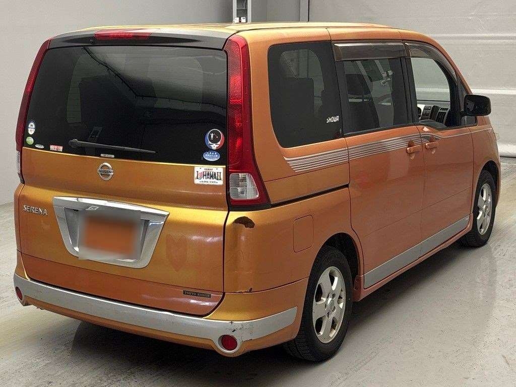 NISSAN SERENA