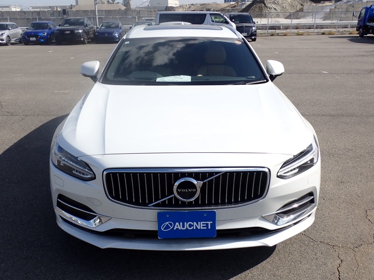 VOLVO V90
