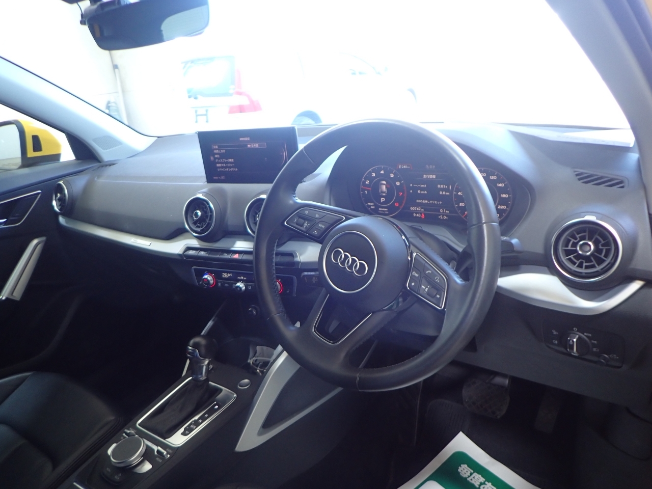 AUDI Q2