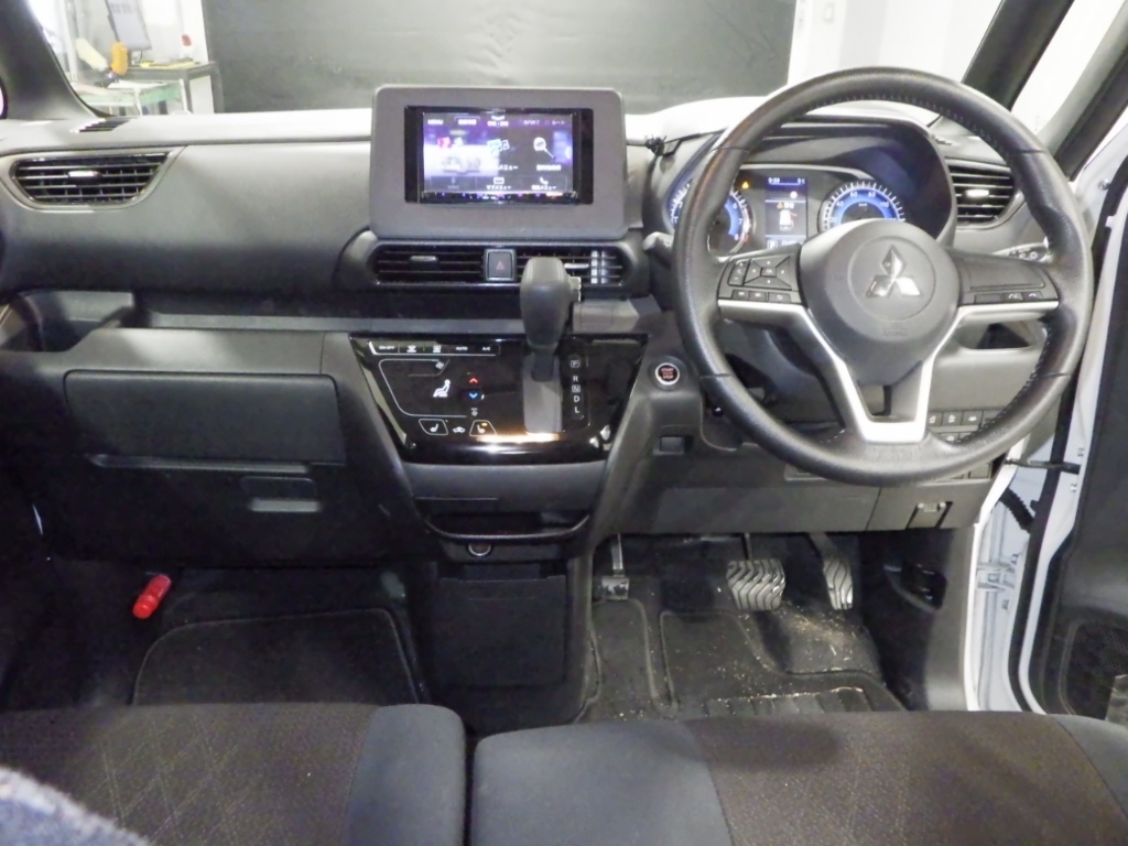 MITSUBISHI EK SPACE